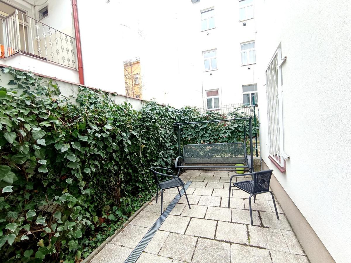 Apartments Captain Grand Prague Luaran gambar